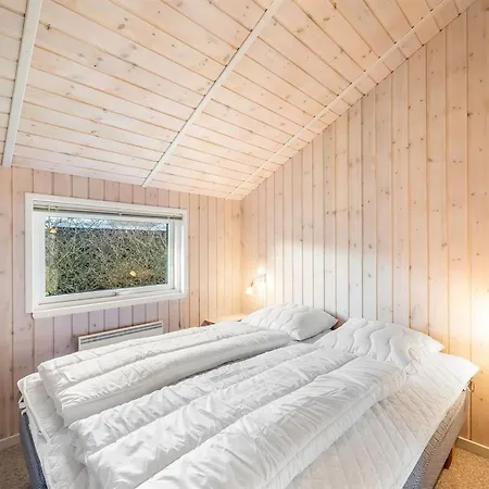 Vakantiehuis Cristiana - 1km To The Fjord By Interhome